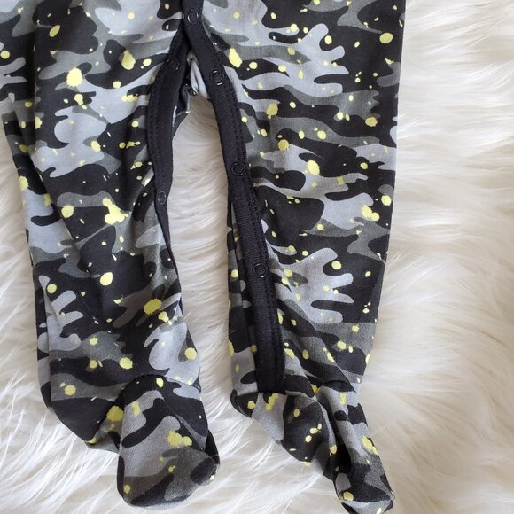 Chick Pea/Contact/Old Navy Unisex Baby Onesie Pajama Bundle SZ 6-9M - Picture 9 of 14